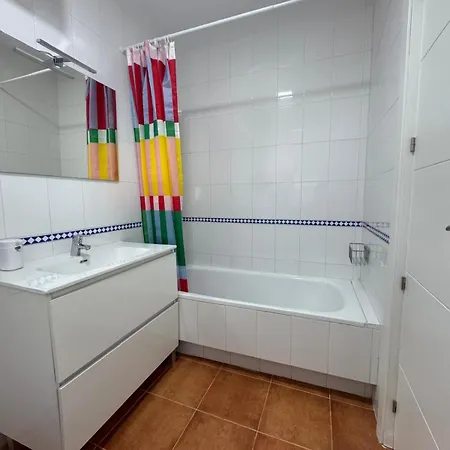 Precioso Con Vistas Al Mar Y Piscina En *